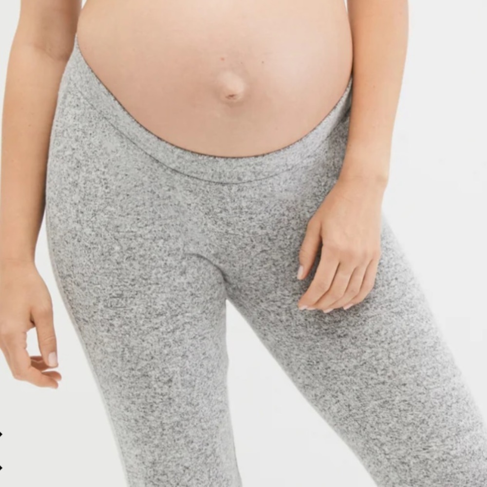Cuffed Hacci Maternity Sleep Pants - Picture 9 of 10